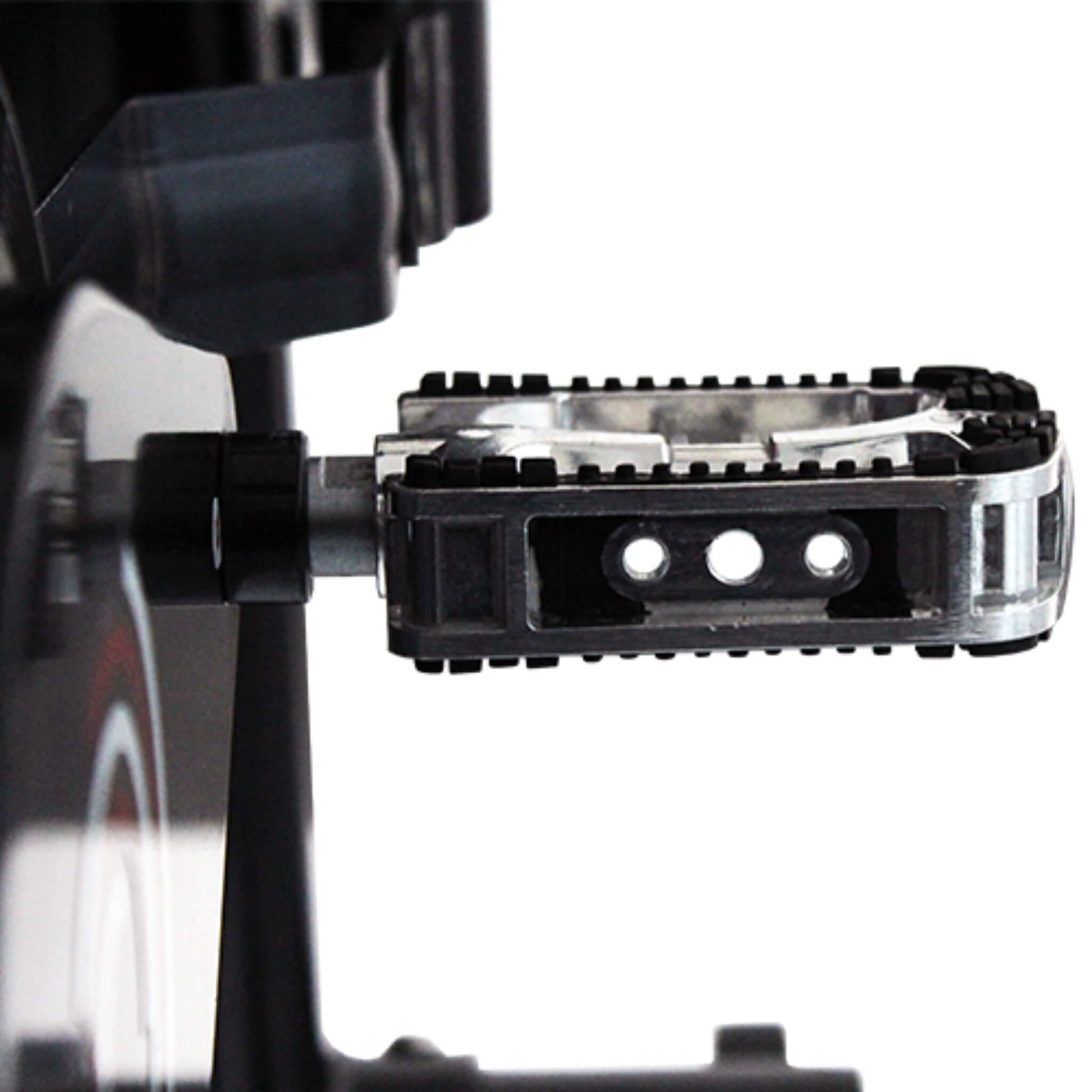 Tornado Air Bike - Close view of the pedal